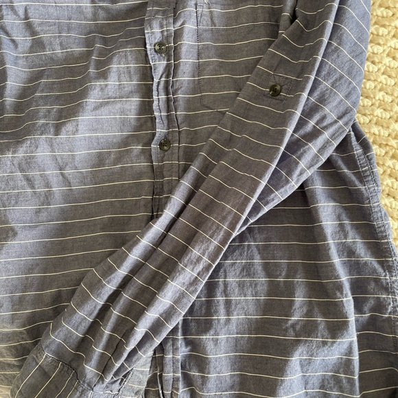 Men’s striped casual button up - Picture 6 of 6